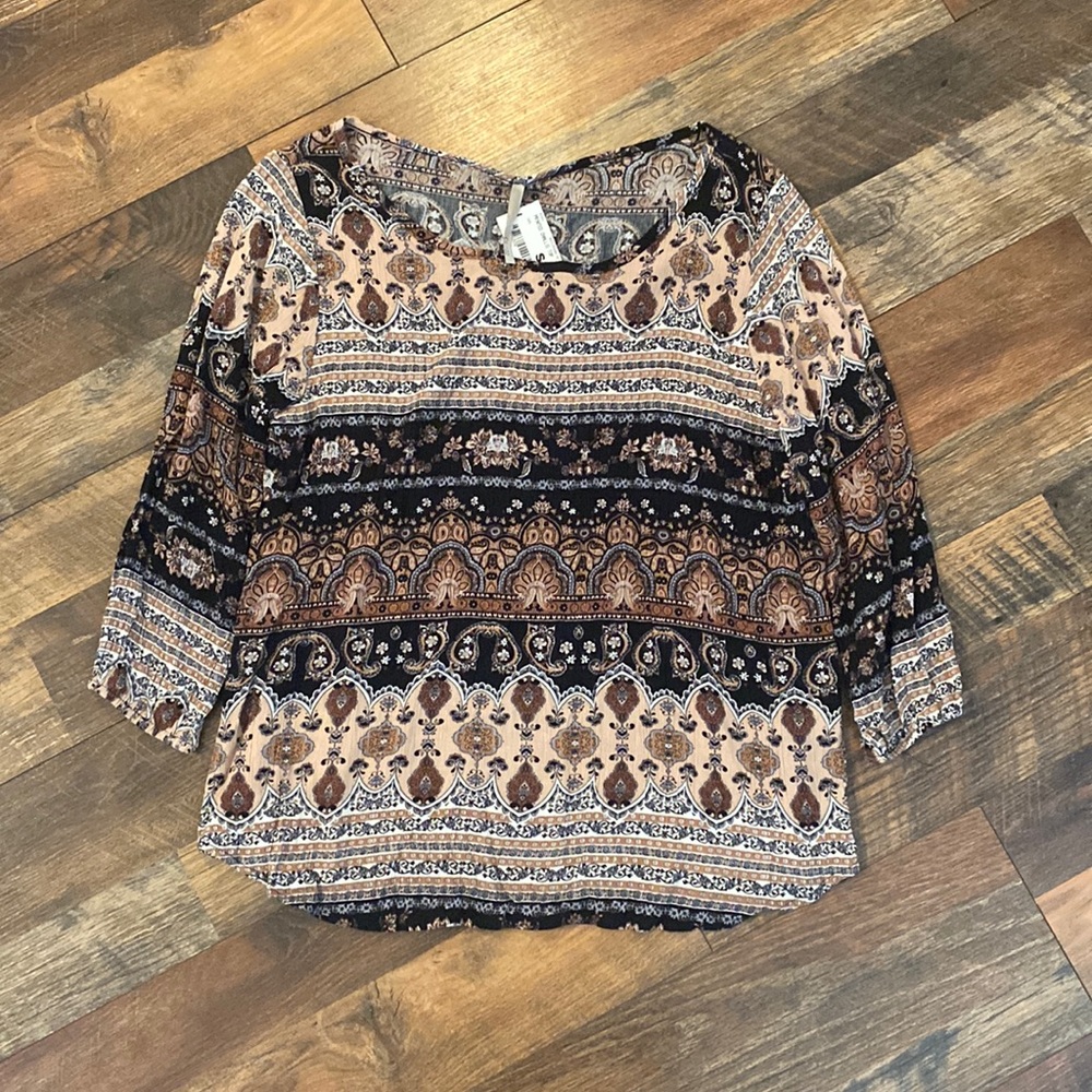 NWT boho blouse size small